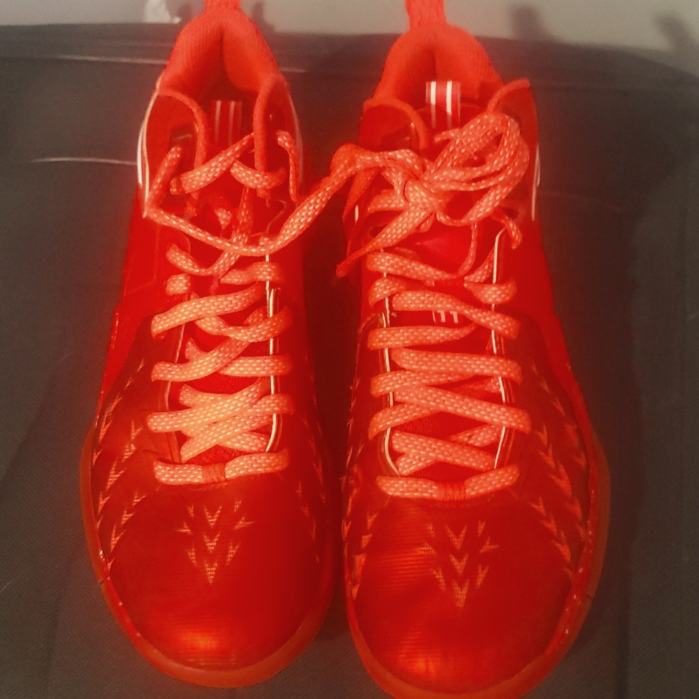 Men's sneakers